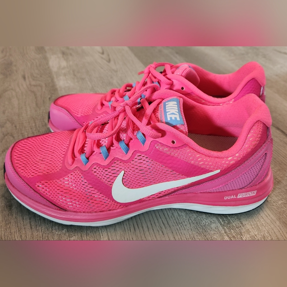 Womens Nike Shoes